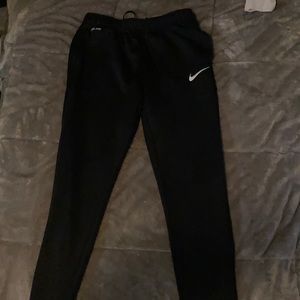 Nike Sweatpants (Black)